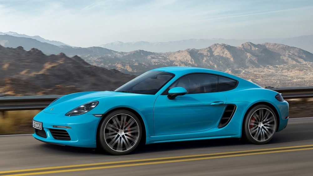 2024 Porsche Cayman S