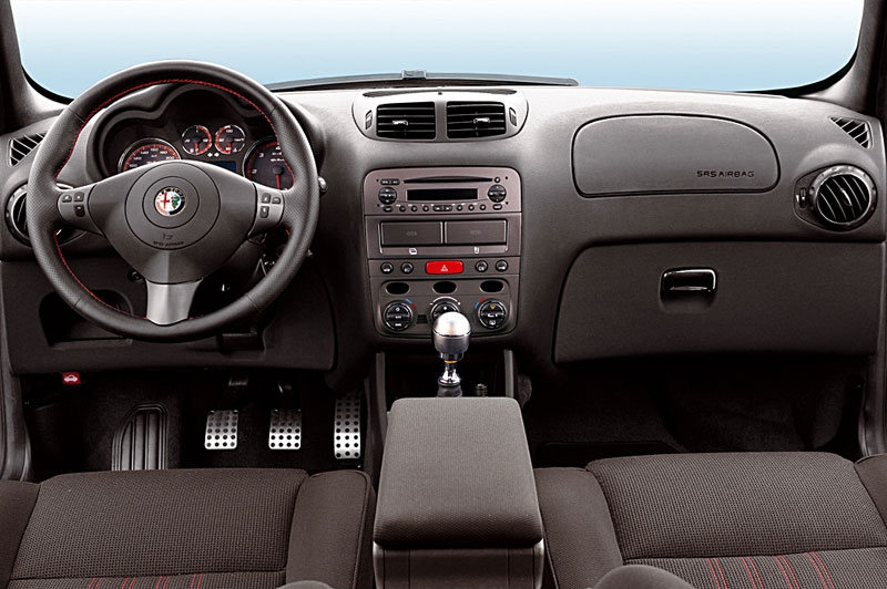 Alfa Romeo_147_1.9 JTDM