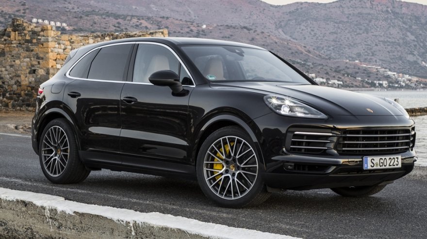 2023 Porsche Cayenne S