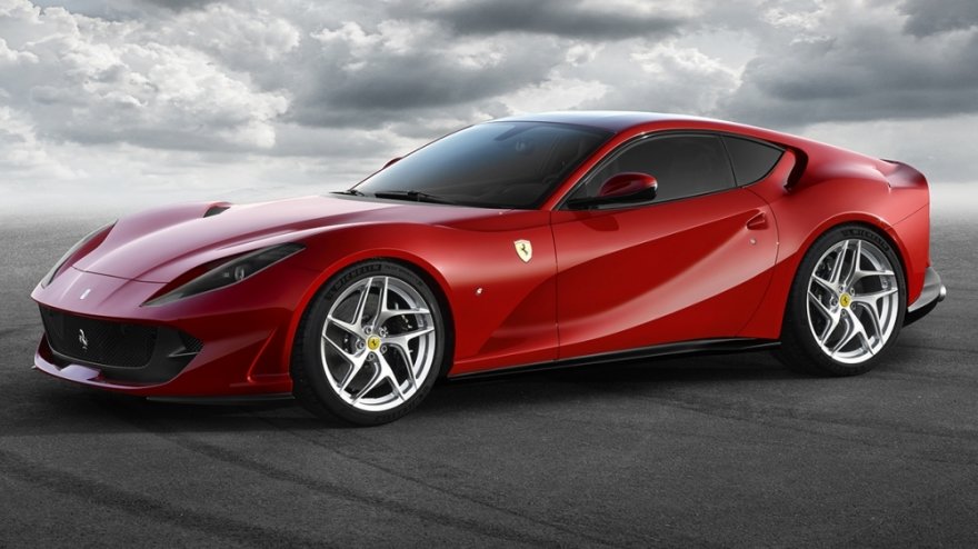 2019 Ferrari 812 Superfast V12