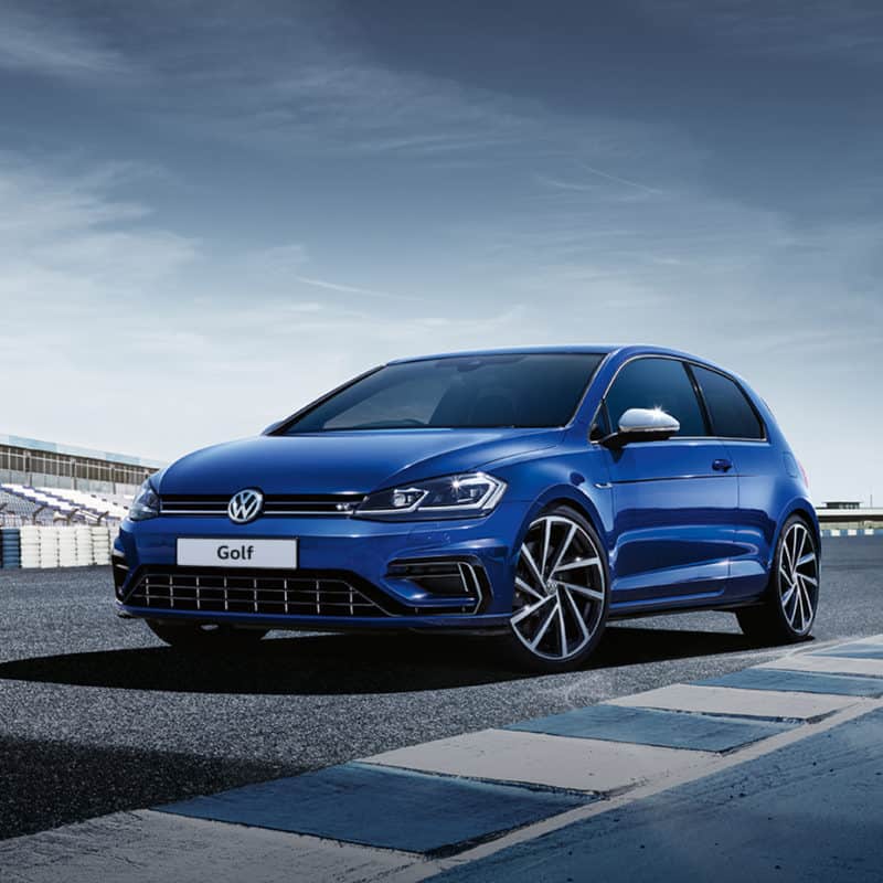 Volkswagen Golf R Front 3/4 