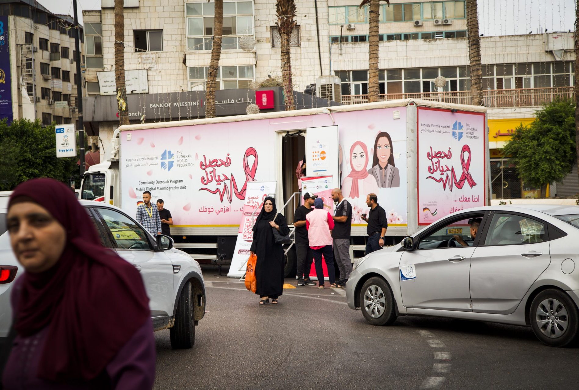 La clinica mobile del progetto fight like a girl in Palestina