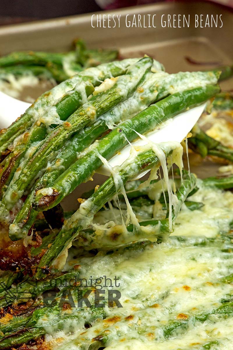 Cheesy garlic green beans