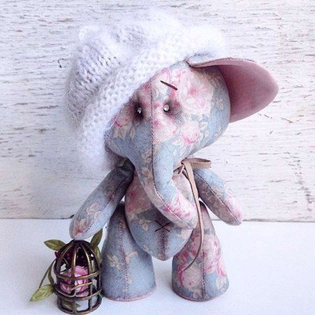 DIY free download printable sewing pattern elephant plush toy for kids