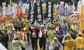 為什麼政府數據跟人民觀感差這麼大？七張圖表告訴你