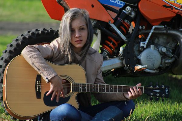 musical instrument,guitar,model,jeans,tire,automotive tire