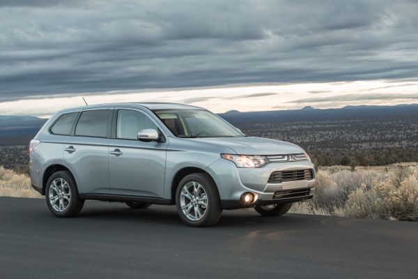 Mitsubishi,2015,Versión Outlander SE US,Show de net,Netcar,Imágenes del coche