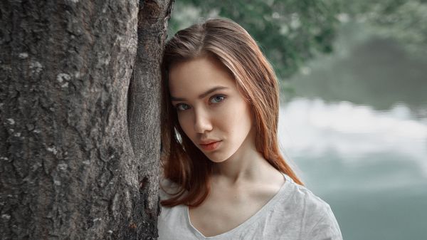 women,brunette,blue eyes,looking at viewer,portrait,white shirt