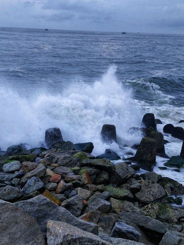 sea,waves,nature,ocean view,tetrapod,horizon