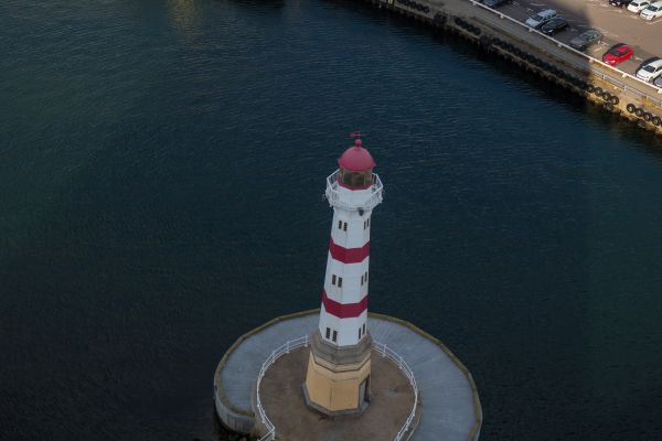 barca,mare,acqua,riflessione,veicolo,faro