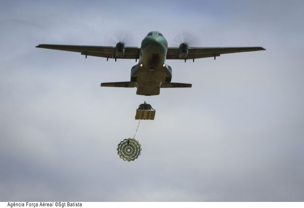 車両, 飛行機, 航空機, ブラジャー, ブラジル, 軍用機