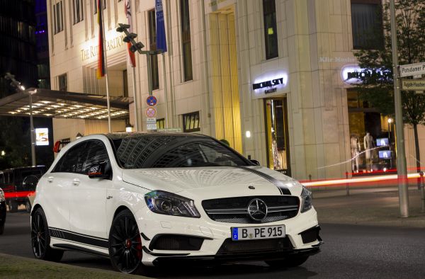 Photoshop, sport, white, black, street, night