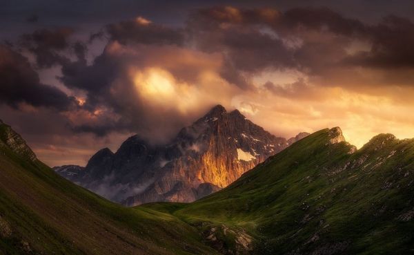 luz de sol,paisaje,montañas,puesta de sol,Italia,colina