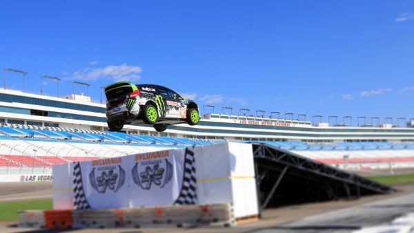 Deportes,vehículo,Ford Fiesta,bloque Ken,estadio