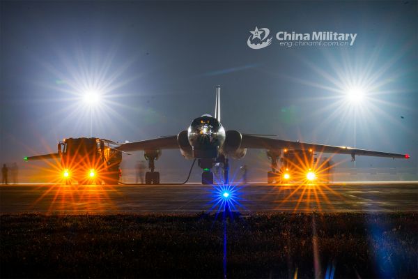 Cina,propaganda,aereo,Camion,luci