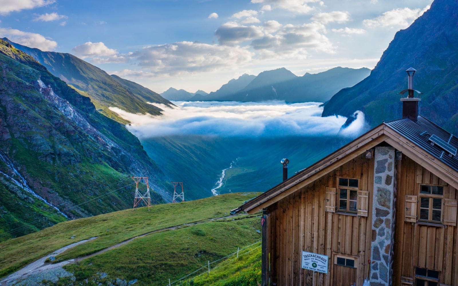 casa, montanhas, nuvens