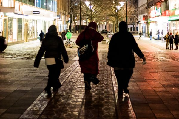 Nacht-,Malmo,Straße,Straße,Infrastruktur,Fußgänger