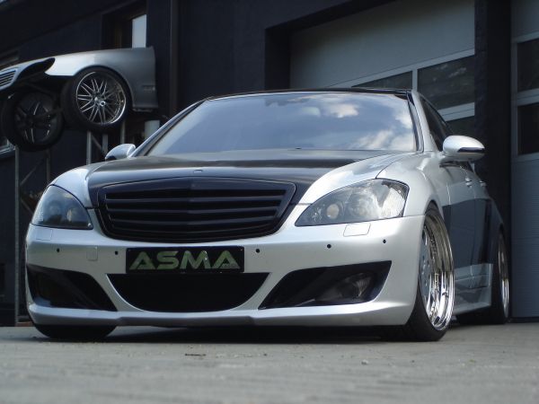 car,vehicle,Mercedes Benz,Mercedes Benz E Class,sports car,Sedan