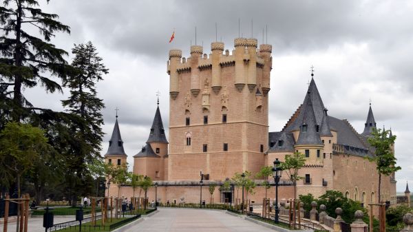 kastély,Spanyolország,Segovia,Castilla y Le n,Alcazar de Segovia,medieval art