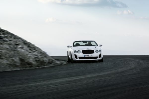 кола,превозно средство,спортна кола,Bentley,2013,netcarshow