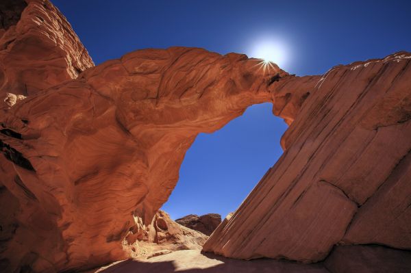 arches,desert,landscapes,3840x2559 px,arch,blue