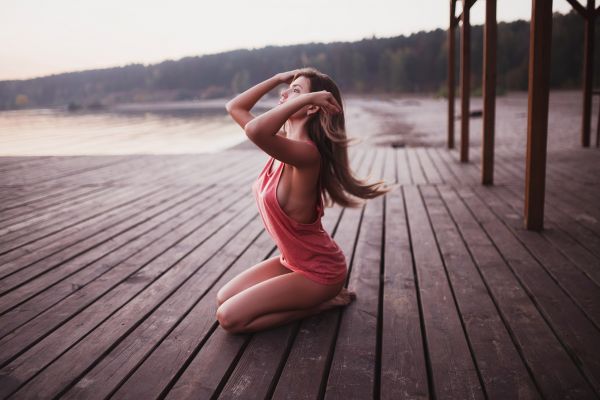 Frau,Modell-,Porträt,T-Shirt,Wegschauen,Tiefenschärfe