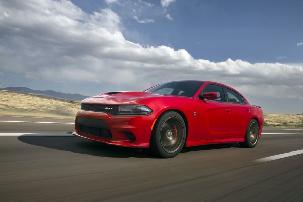 coche,vehículo,Esquivar,coche deportivo,Coche de rendimiento,Sedán