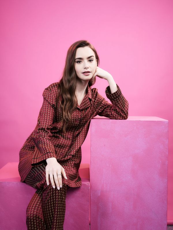 Lily Collins,nők,modell,színésznő,barna,hosszú haj