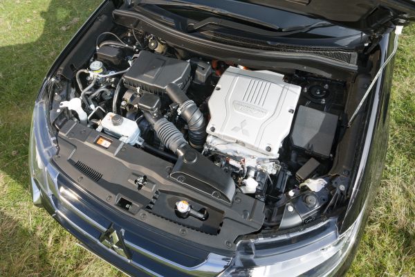 coche,vehículo,Mitsubishi,Sedán,Show de net,coche deportivo