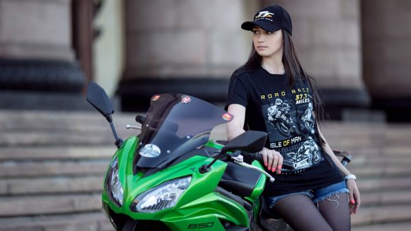 women, model, outdoors, depth of field, T shirt, motorcycle