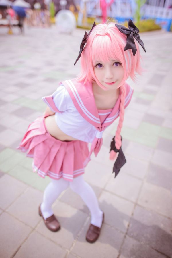 cosplay,asiatico,Fate Grand'Ordine,Astolfo Fate Apocrypha,capelli rosa,capelli tinti