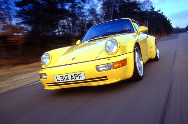 vieux,vieille voiture,Porsche,Voitures jaunes,voiture,au volant