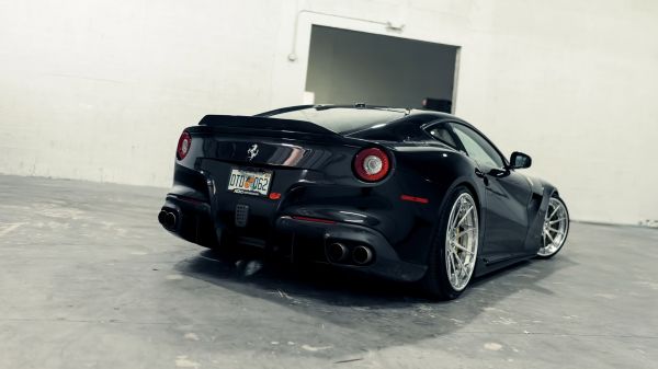 bil,fordon,sportbil,Ferrari F12berlinetta,hjul,superbil