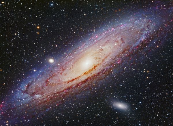 M31,,Grozav,Andromeda,galaxie,hidrogen