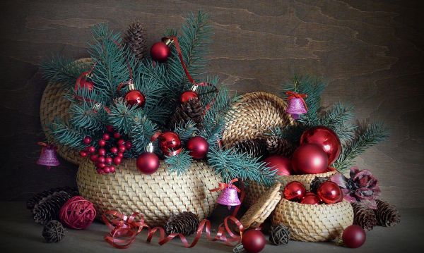 Cônes,décorations de Noël,des ballons,fil,Aiguilles,cloches