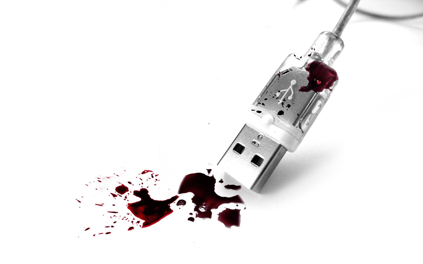 sangre, Salpicaduras de sangre, USB