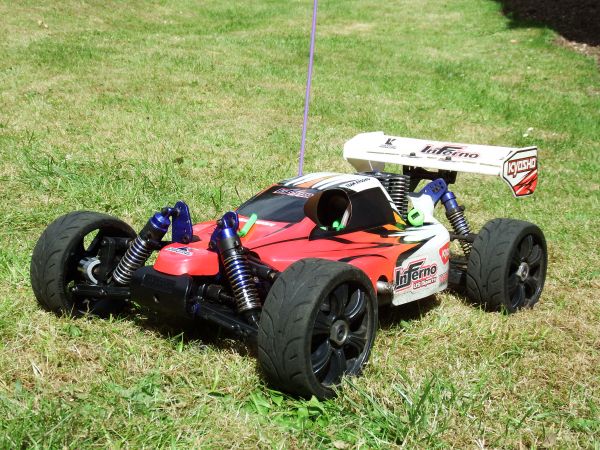 Buggy,Kyosho,RC,Nitro