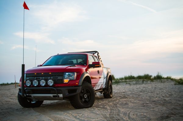 2014,kahlaamo,F 150 SVT Raptor mukaan Roush,netcarshow,netcar,auto kuvat