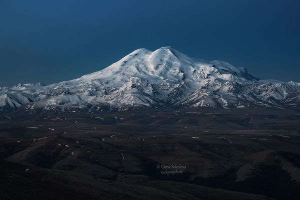 Dağlar,Karlı tepe,kar,açık hava