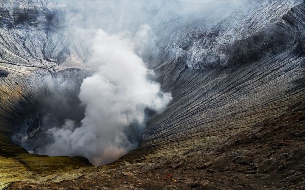 Indonésie,krajina,Hora Bromo,2500x1563 px,kráter,teplo