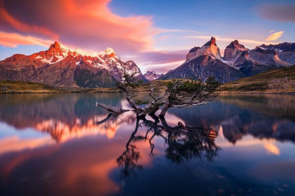 paisaje,montañas,lago,luz de sol,Árboles,puesta de sol