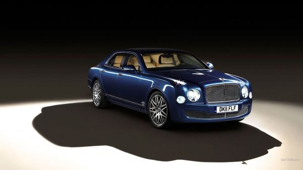 Araba,Mavi araba,Araç,Bentley,Sedan,Bentley Mulsanne