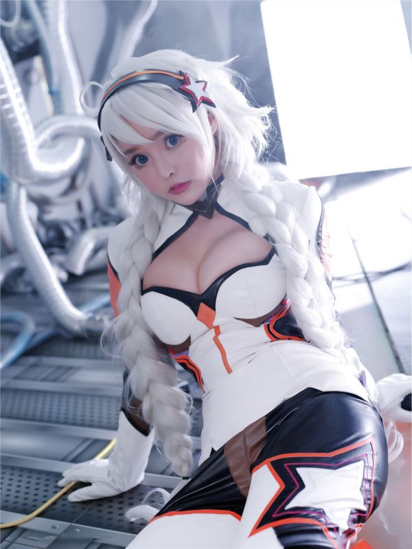 Kiana Kaslana, Cosplay, Guns Girl School Day Z