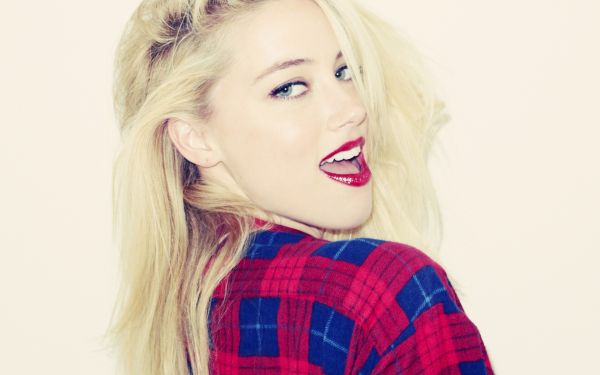 Amber Heard,makeup,ansigt,skjorte,billede,smil