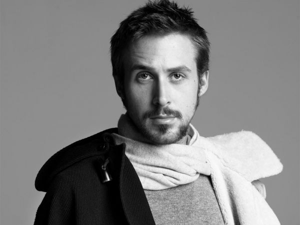 Ryan Gosling,actor,scarf,brunet,beard,black white