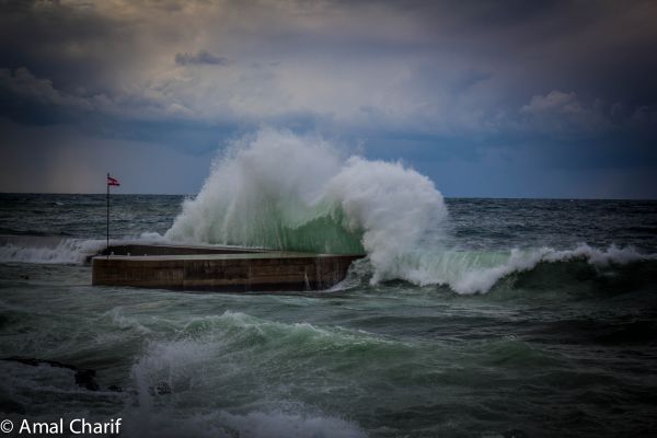 море, хора, рок, бряг, небе, дъжд