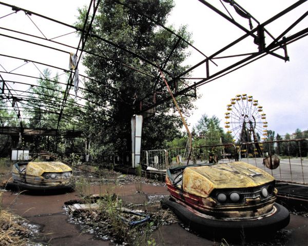 véhicule,ville,Apocalyptique,se ruiner,abandonné,Tchernobyl