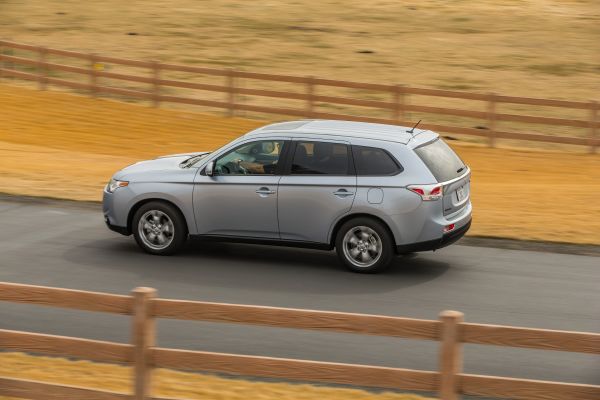 Mitsubishi,2015,Versión Outlander SE US,Show de net,Netcar,Imágenes del coche