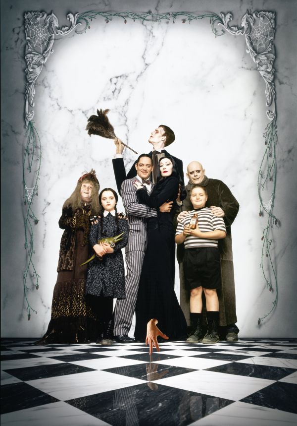 famille,mains,films,mode,Affiches de cinéma,La Famille Addams