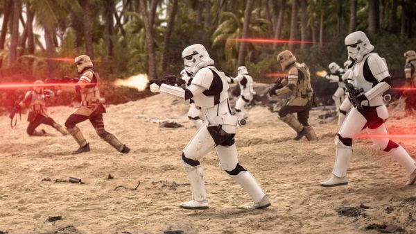 Πόλεμος των άστρων,Rogue Ένα Ένα Star Wars ιστορία,Troopers Storm,παραλία,μάχη,blaster